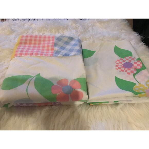 Anita Wagenvoord Burlington House Pillowcase Pair Vintage Gingham Flower | Cotto - Picture 2 of 11